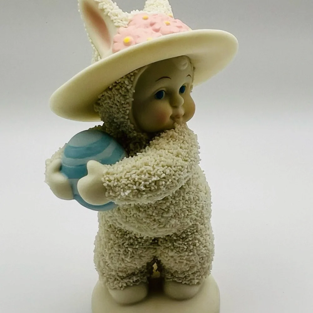 Snowbunnies Bonnets & Bows Dept 56 Figurine 56.06844 w/ Box